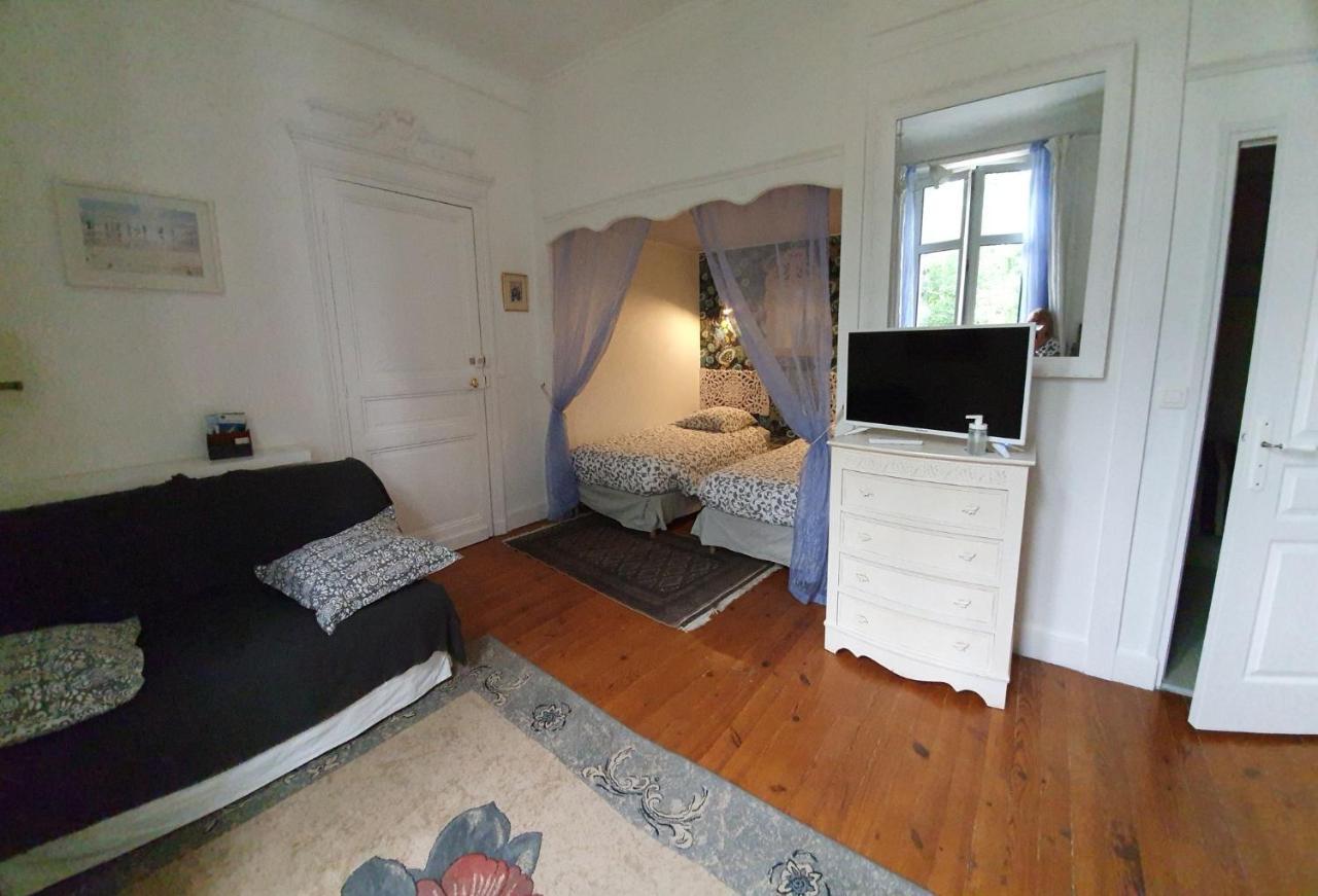 Manoir De Tireveste 레스페론 외부 사진