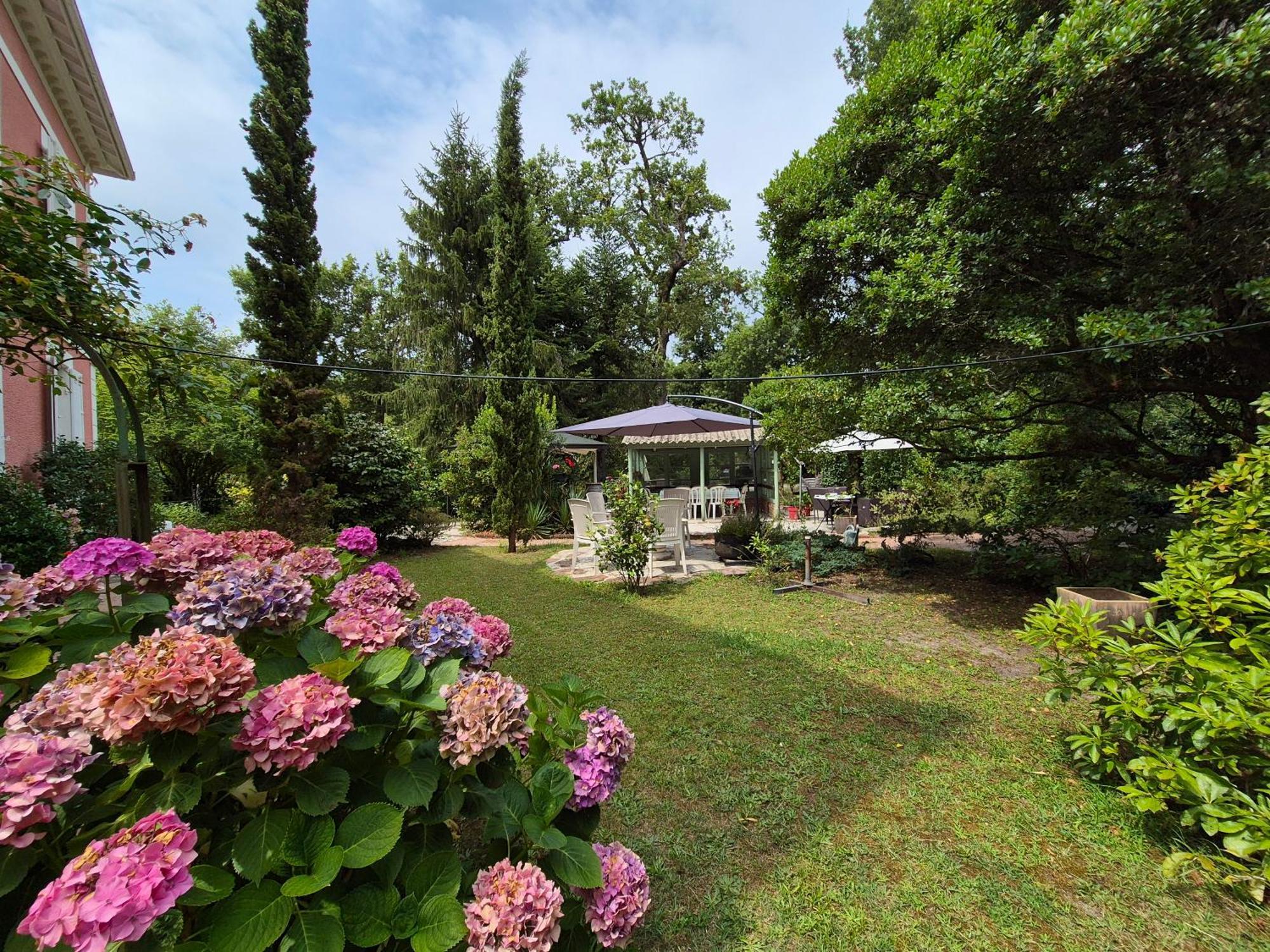 Manoir De Tireveste 레스페론 외부 사진